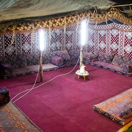 Winter Camp Hotel